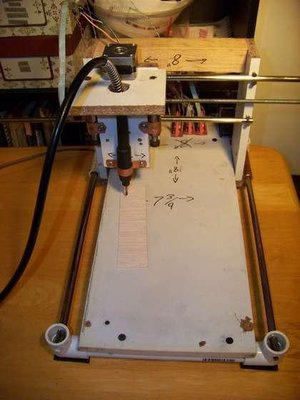 DIY-CNC-mill-1-1367338065_420_560_75.jpg