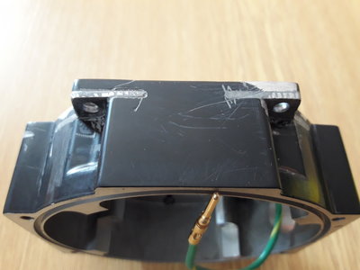 20190407_112959.jpg (242.66 KiB) Zobrazeno 6045 x opravená příruba vložením ocelových výztuh před ulomené "uši"