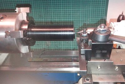 Nozky 04.jpg (49.3 KiB) Zobrazeno 4970 x Ohlodaná 60 mm tyč na 40 mm