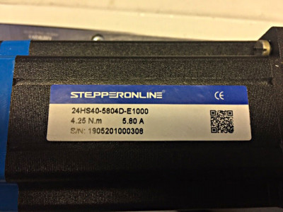 krokac.jpg (65.8 KiB) Zobrazeno 9243 x Krokový motor