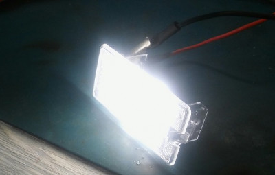 nahrada zarovek za LED auta Genesis (9).jpg
