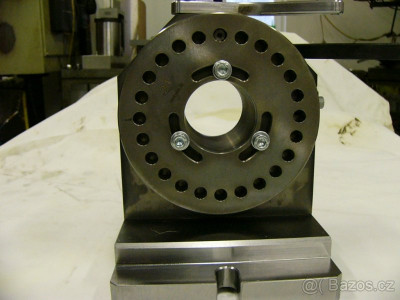 118890005-4.jpg
