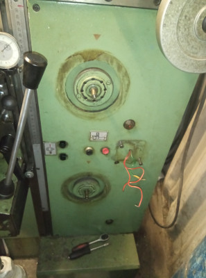 IMG_20200811_200308_0.jpg (2.94 MiB) Zobrazeno 5583 x ľavá strana frézky