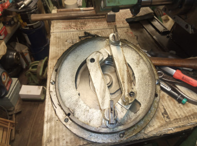 IMG_20200811_202430_4.jpg (3.74 MiB) Zobrazeno 5583 x mechanizmus riadenia prevodov