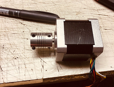 motor.jpg (227.37 KiB) Zobrazeno 4172 x Motor se spojkou
