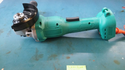 AKU flexa Lithium kopie Makita uhlova bruska angle grinder noname (18).jpg