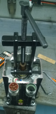 servomotory MOOG modifikace enkoder.jpg