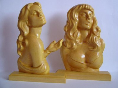 Women 001.jpg