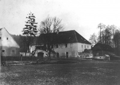 01.jpg