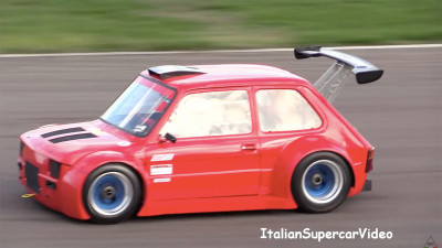 Fiat-126-with-a-Honda-CBR1100XX-inline-four-01.jpg