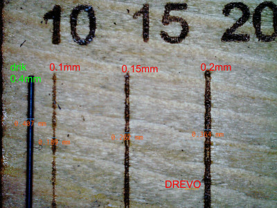 porovnani 0.1mm paleni drevo s 0.4 mm stopkou