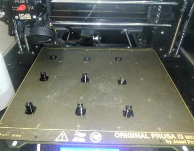 3D tisk sekvencni sequence NAVCOM X USB kabel spacers.jpg (724.28 KiB) Zobrazeno 5208 x Sekvencni tisk, flex pruchodky Verbatim TPE Tefabloc