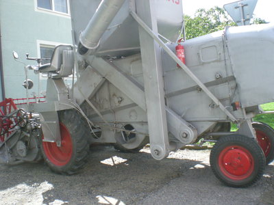 Claas_europa03.JPG