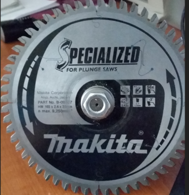 Makita.png