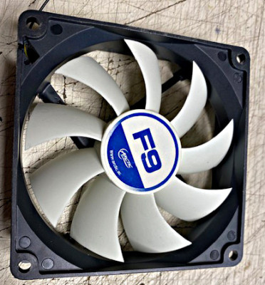 ventilator.jpg (90.03 KiB) Zobrazeno 8915 x Naprosto tichý chod