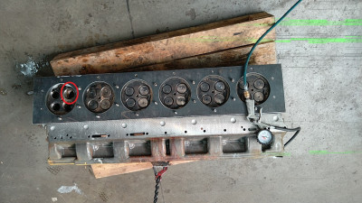 CAT V12 _1.jpg