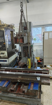 Hartford VMC 850 - Měření osy Z vůči loži Y