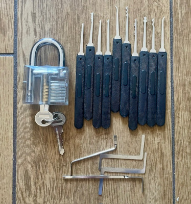lock110.jpg