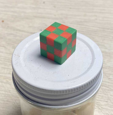 kosticka.jpg (31.46 KiB) Zobrazeno 3773 x 18x18x18mm PLA