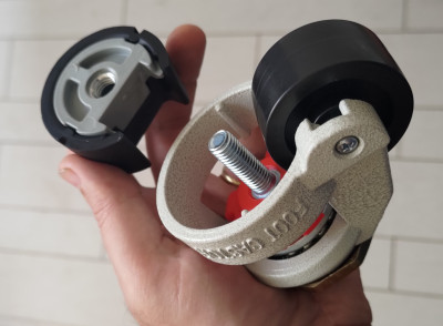 Castor wheels kolecka patky nohy stul pojizdne nozky leveling .jpg