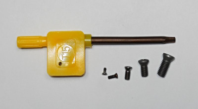 torx šroubky.JPG