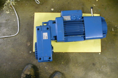 demag 001.jpg