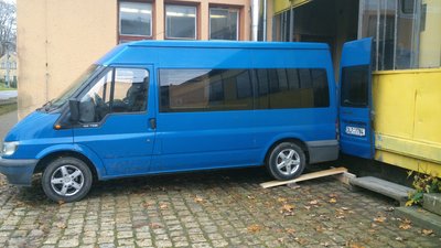 Auto plné.jpg