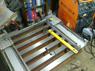 3.jpg (495.25 KiB) Zobrazeno 14912 x Rovnání osy Y do 0,01mm