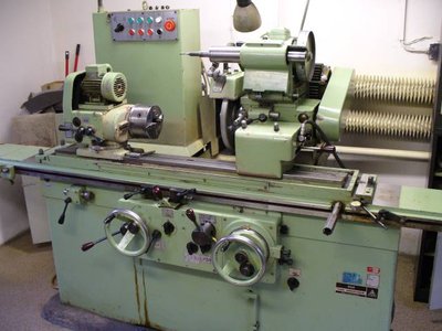 2UD750.jpg