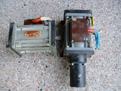 servomotor MEZ Nachod typ: J8B6,Cena 150 kc/ ks. Vice kusu