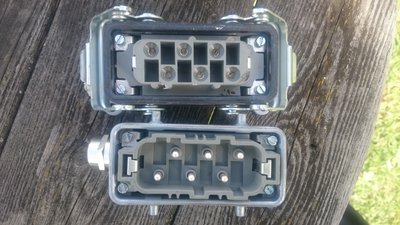 6 pinů 690V/35A