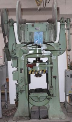UvP_STROJ_ST28_005_007.jpg