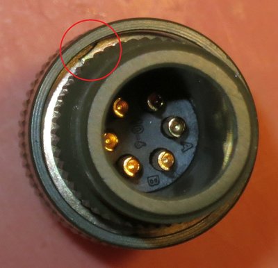 Amphenol_62IN_retainer_ring.jpg