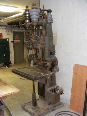 6643118615_1.jpg