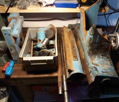 sheping04.jpg (33.75 KiB) Zobrazeno 8668 x po rozborce na stole