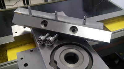 CNC soustruh 220×500 016.jpg