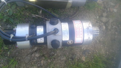 20180426_170830.jpg (1.14 MiB) Zobrazeno 6543 x servo motor RS320HR celkem 1ks 800,- nebo dohoda