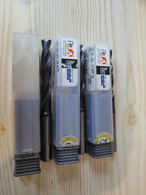 D8.5